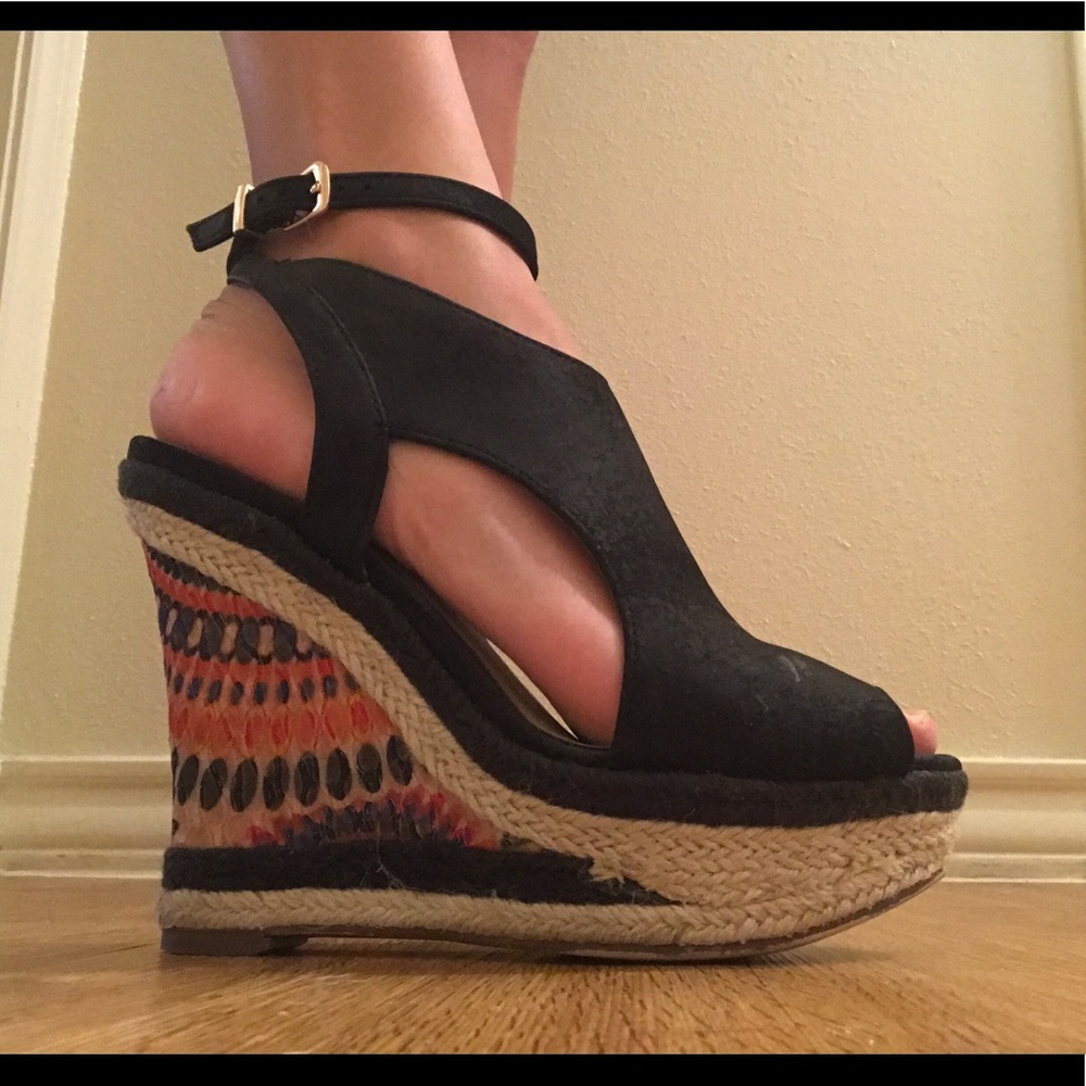 Gorgeous summer wedges